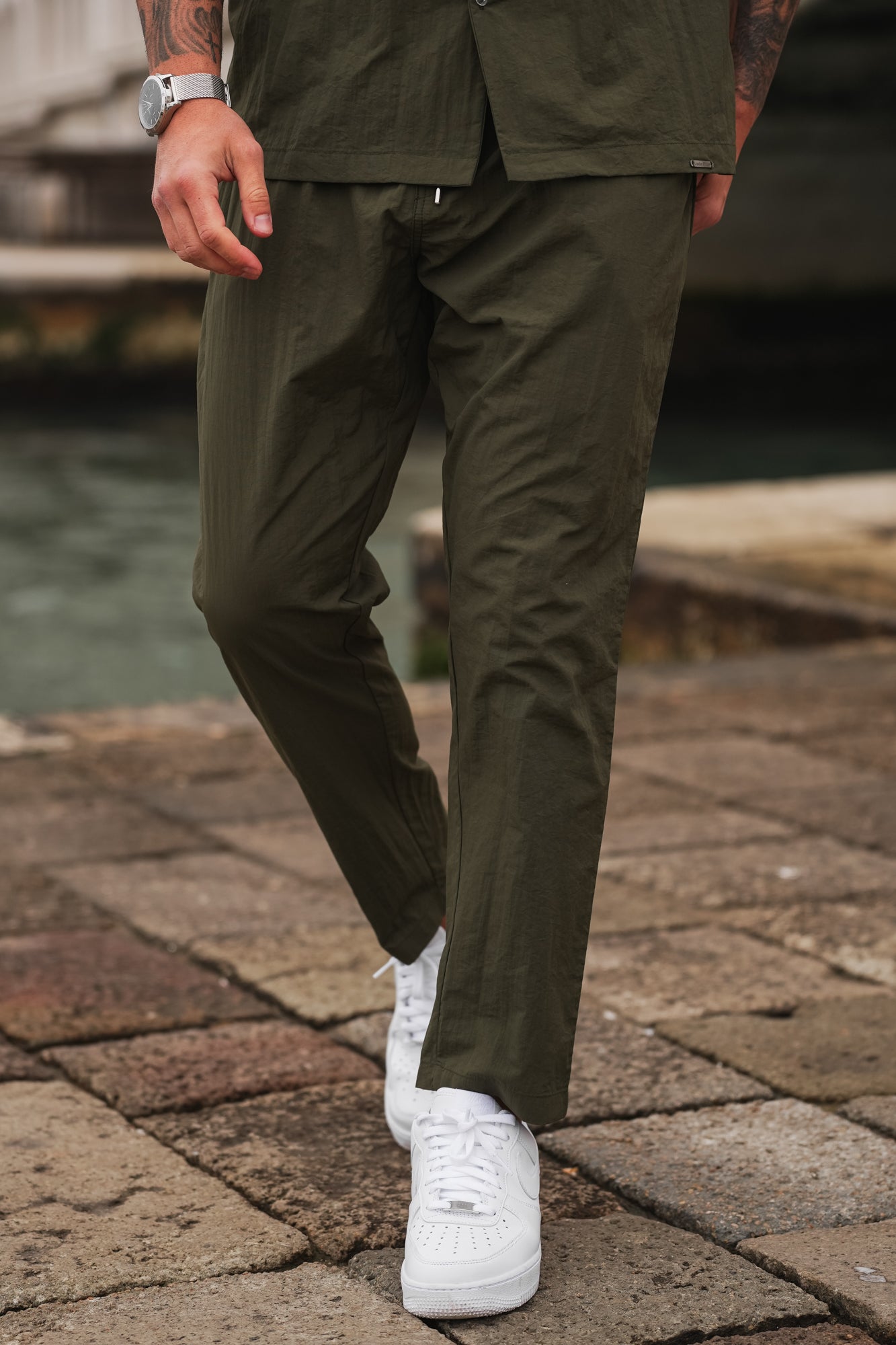 Monaco Crinkle Poly Textured Cotton Trouser - Olive