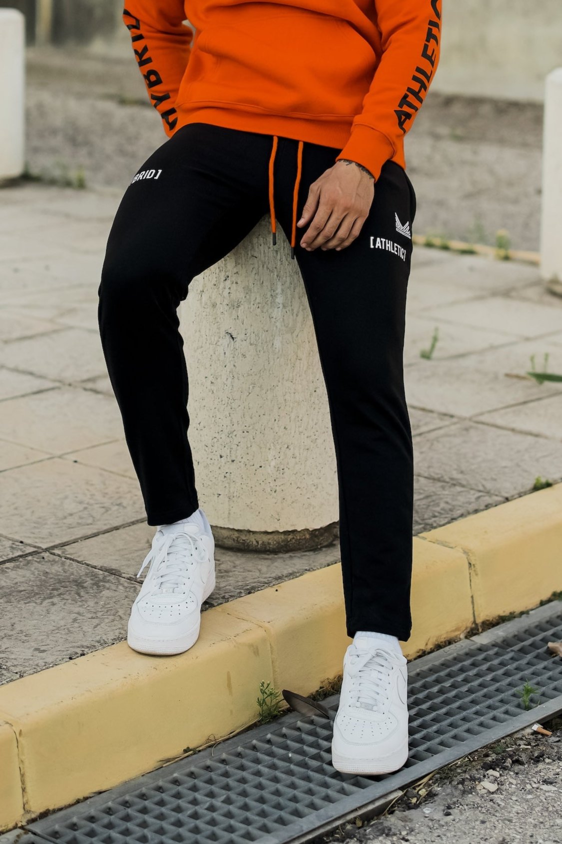 Worldwide  Fleece Trouser - Black